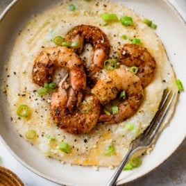 a bowl of the best shrimp and grits recipe
