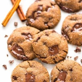 PERFECT Soft and Chewy Chocolate Ginger Molasses Cookies. Dark chocolate and fresh ginger make this the BEST old fashioned gingersnap cookie! Must make for Christmas cookie trays or anytime you need a special treat. Recipe at wellplated.com | @wellplated
