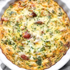 Crustless quiche with cheese